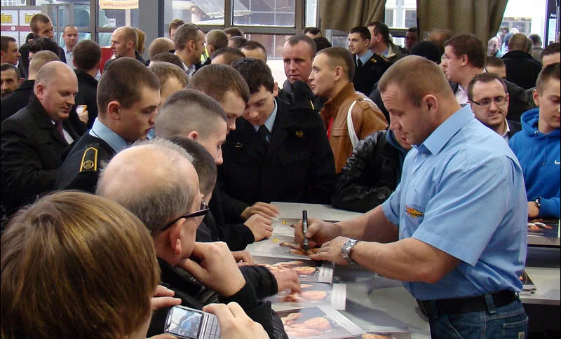 Mariusz Pudzianowski na Budmie 2012