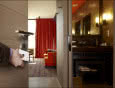Nowoczesne wkładki blueChip firmy Winkhaus w zabytkowym zamku pod Paryżem